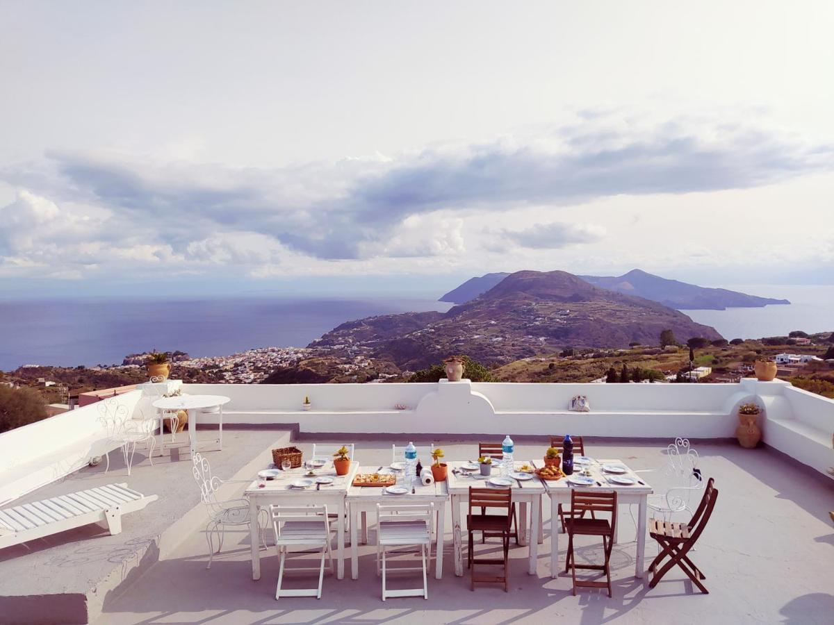 Paradiso Apartment *
