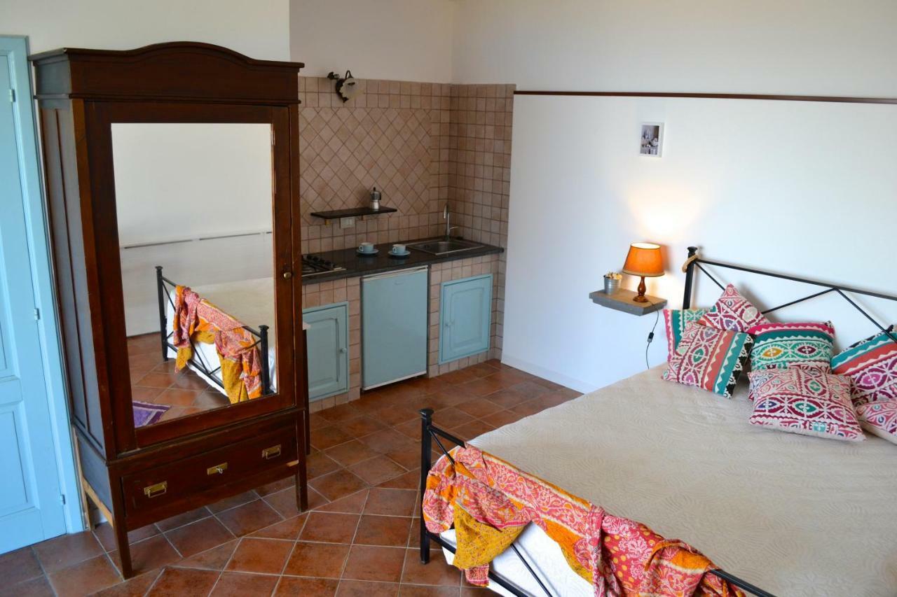 Paradiso Apartment *